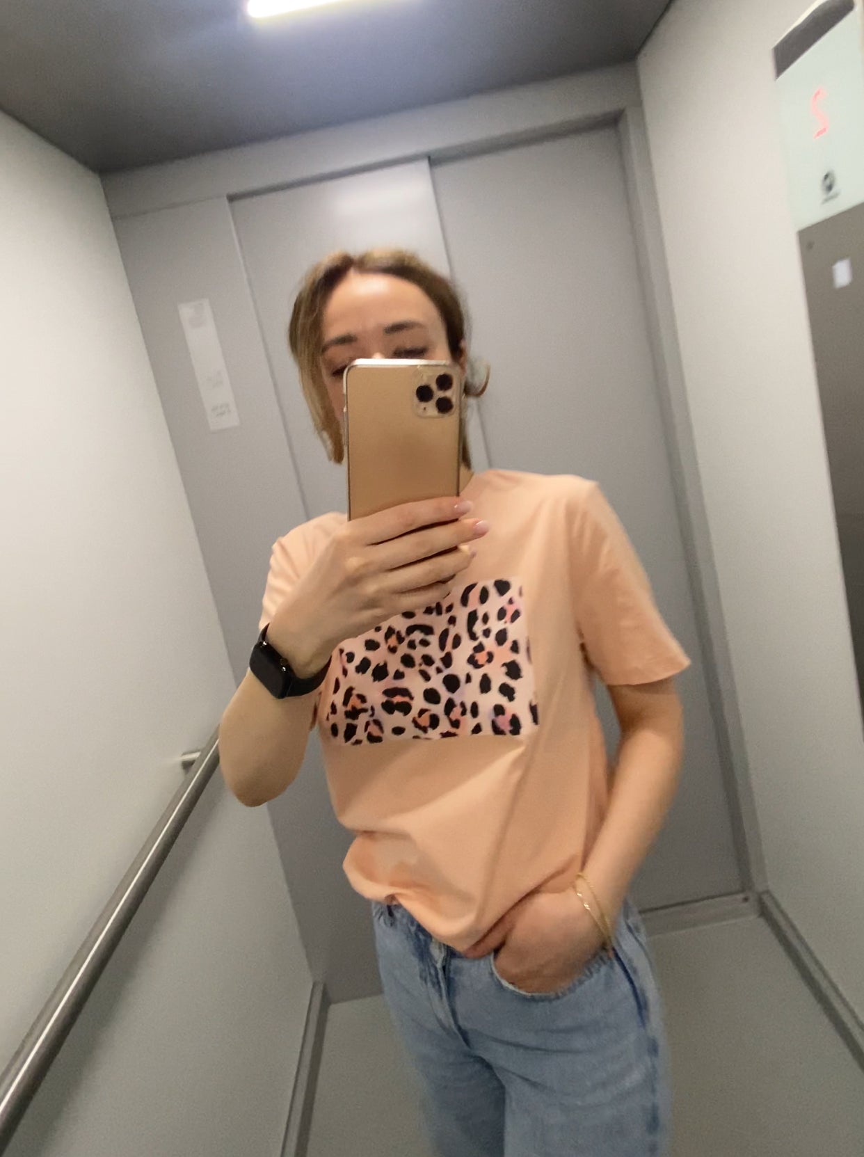 Leopard Print T-Shirt in Peach & Black
